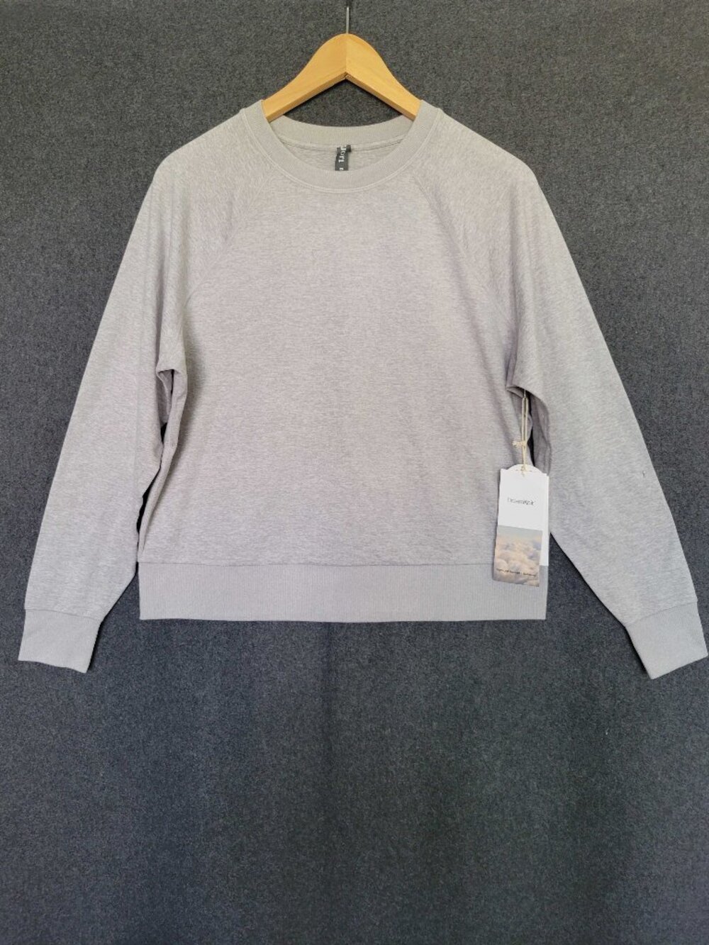 Vuori Halo Crew Jersey Heather Grey Performance Pullover Shirt Dream Knit XS NWT